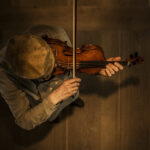 Martin Schleske playing the violin, seen from above